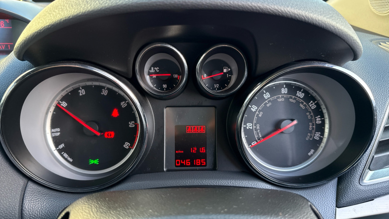 Vauxhall Mokka 1.7 CDTi SE 5dr Diesel Hatchback